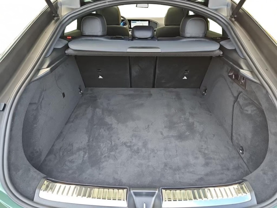 Mercedes-Benz GLE Coupé 400e 4MATIC AMG Line - foto 17