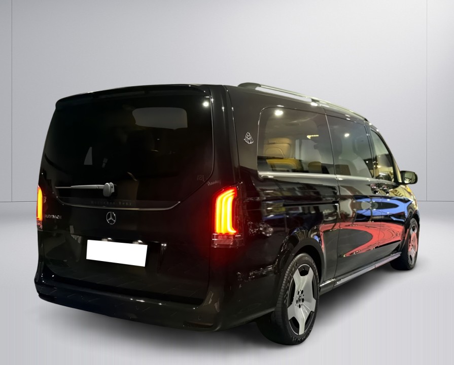 Mercedes-Benz V 300d 4MATIC Extralong Exclusive (4)