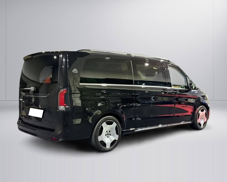 Mercedes-Benz V 300d 4MATIC Extralong Exclusive (2)