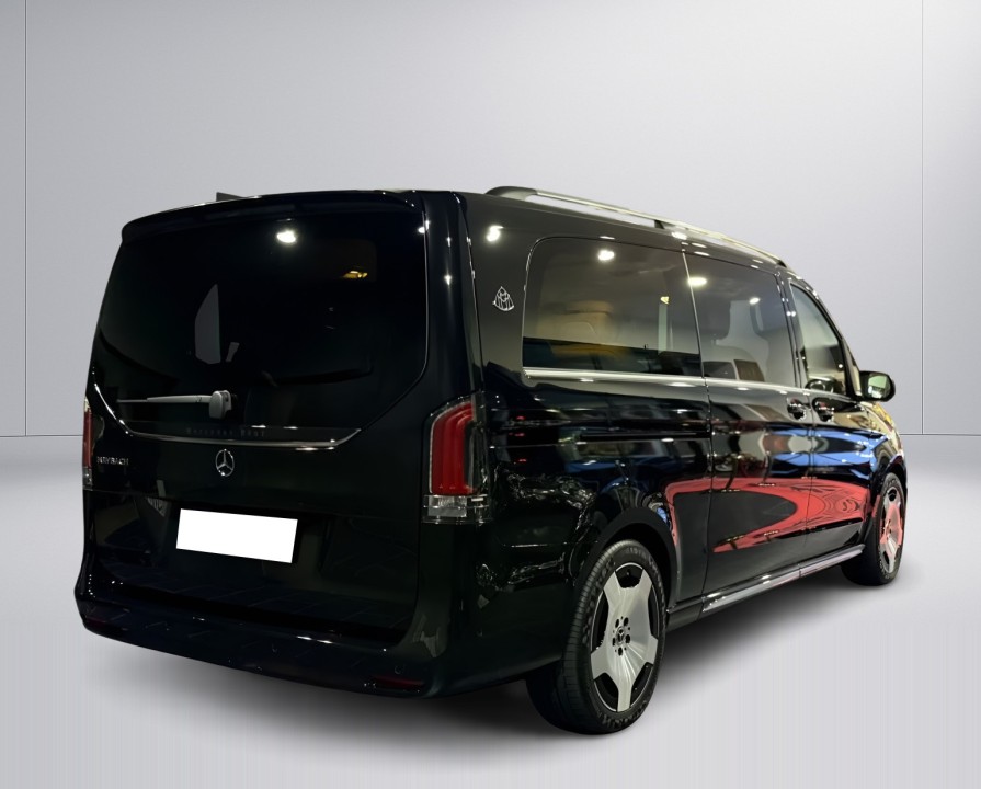 Mercedes-Benz V 300d 4MATIC Extralong Exclusive (3)