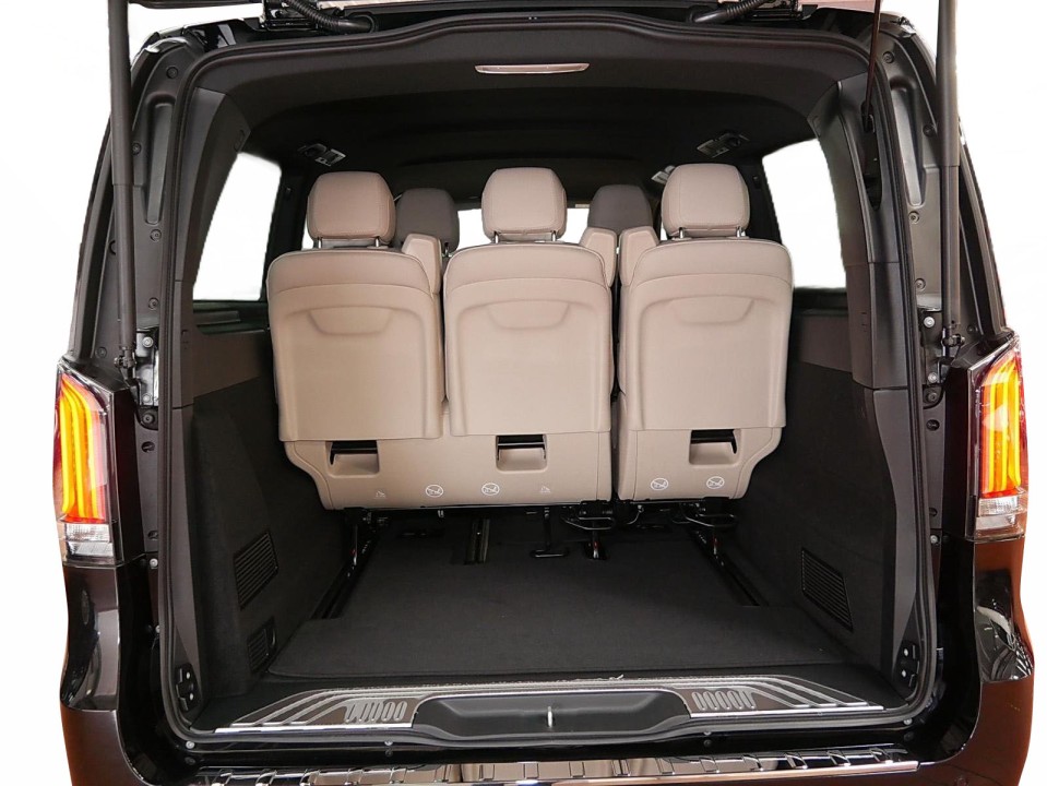 Mercedes-Benz V 300d 4MATIC Extralong Avantgarde - foto 14