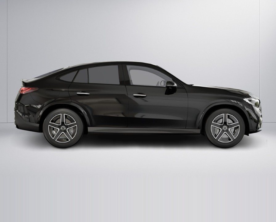 Mercedes-Benz GLC Coupé 300e 4MATIC AMG Line (2)