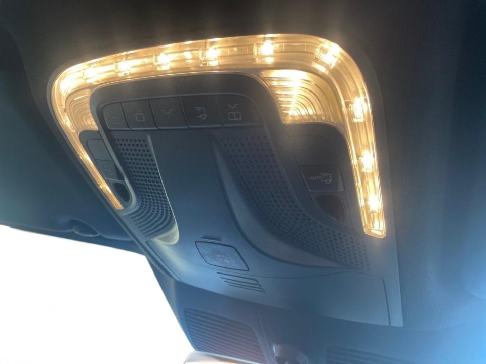 Mercedes-Benz V 300d 4MATIC Extralong Avantgarde - foto 14