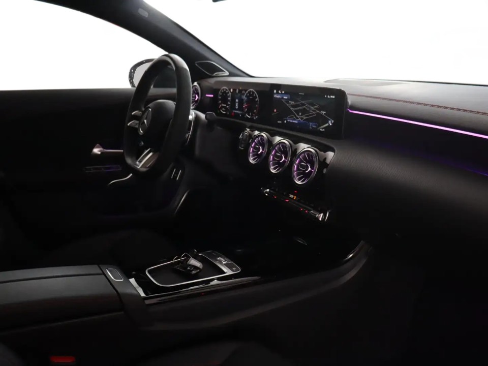 Mercedes-Benz CLA AMG 45s 4MATIC - foto 6