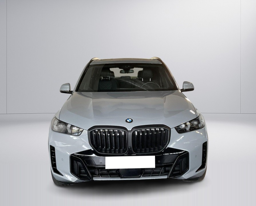 BMW X5 xDrive30d M-Sport (2)