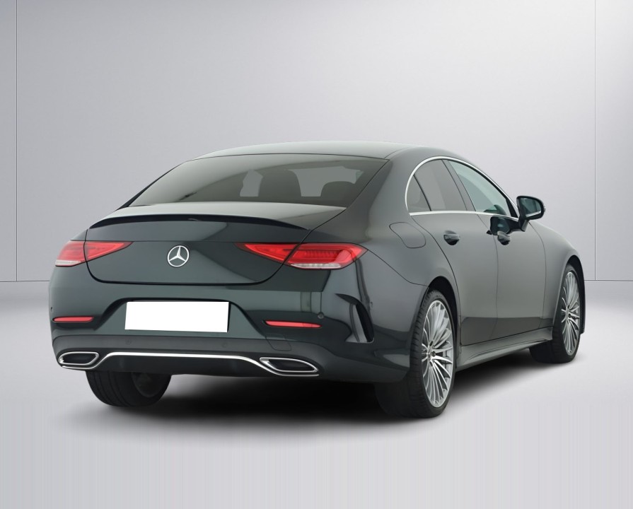 Mercedes-Benz CLS 300d 4MATIC AMG (5)