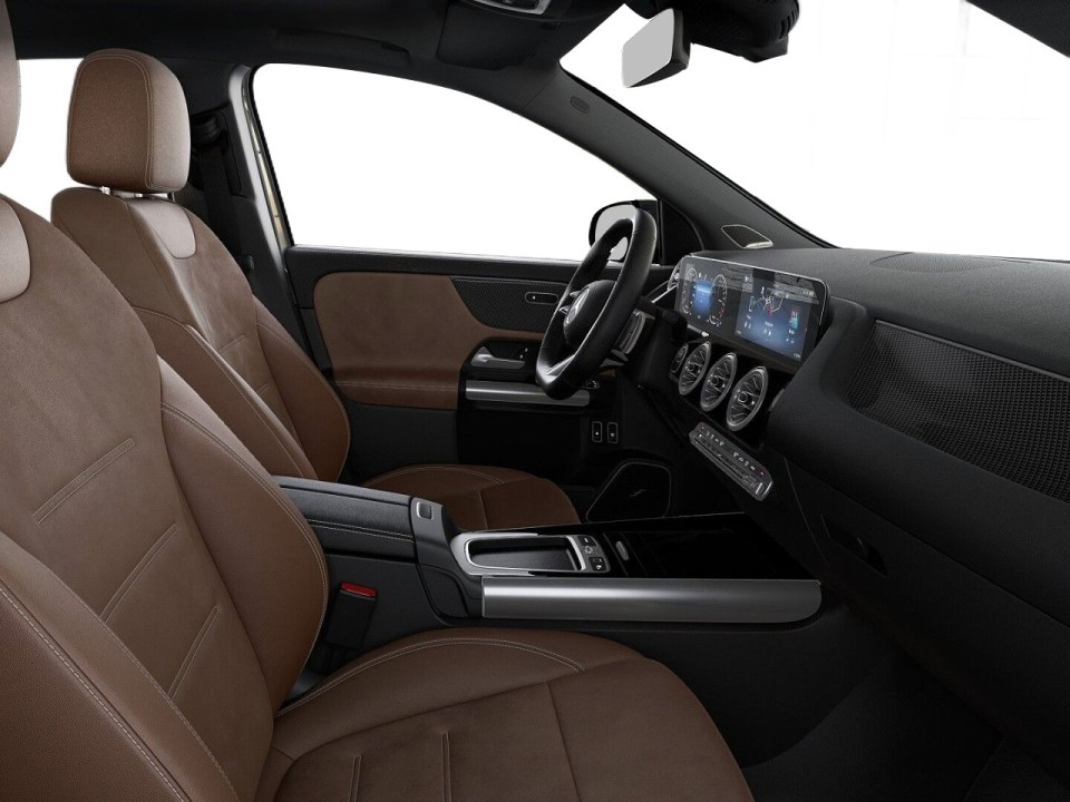 Mercedes-Benz GLA 250e AMG - foto 11