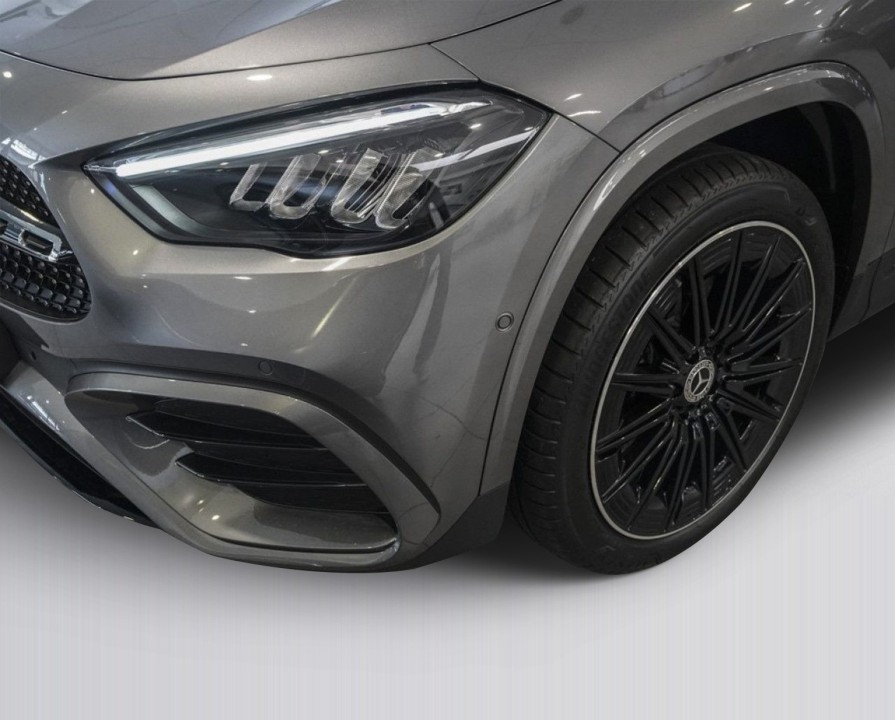 Mercedes-Benz GLA 250e AMG - foto 14