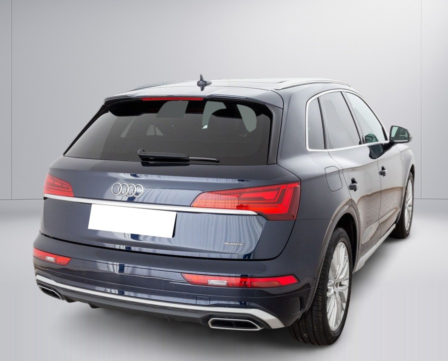 Audi Q5 40TDI quattro S tronic (2)