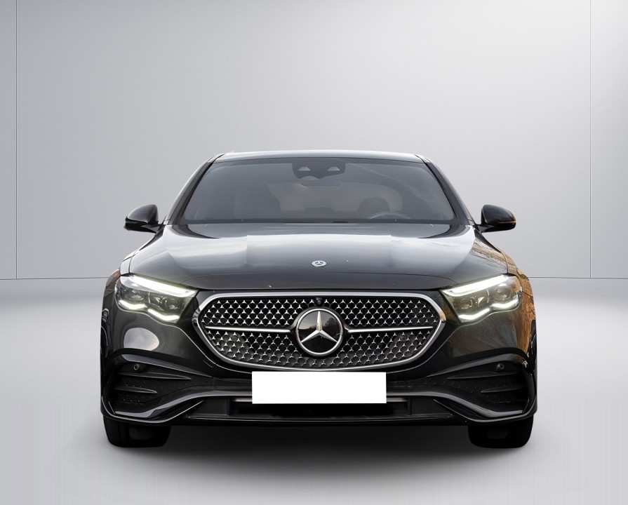 Mercedes-Benz E 300e 4MATIC AMG (2)