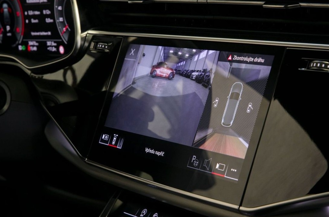 Audi Q7 S-Line - foto 20