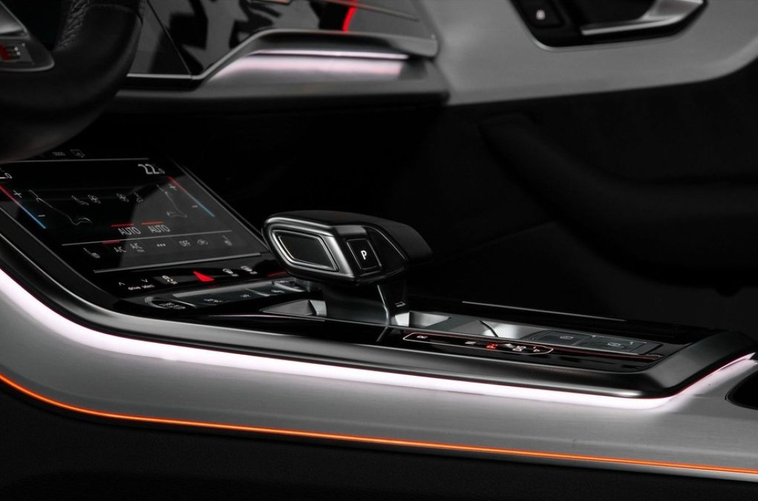 Audi Q7 S-Line - foto 12