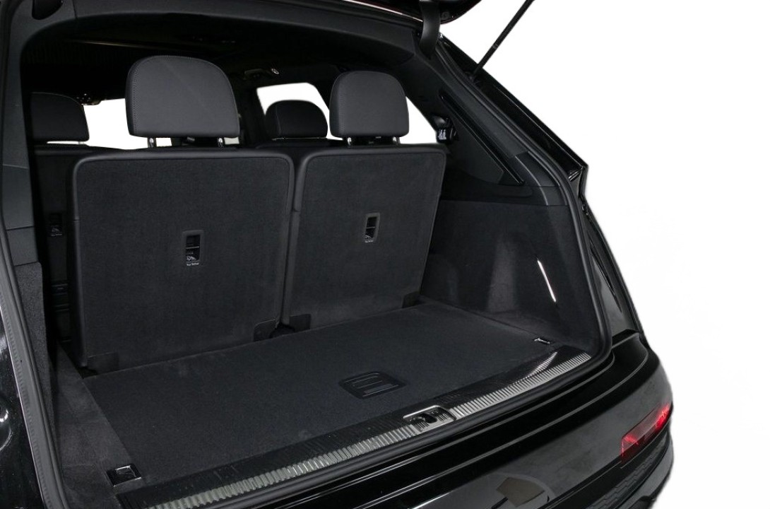 Audi Q7 S-Line - foto 33