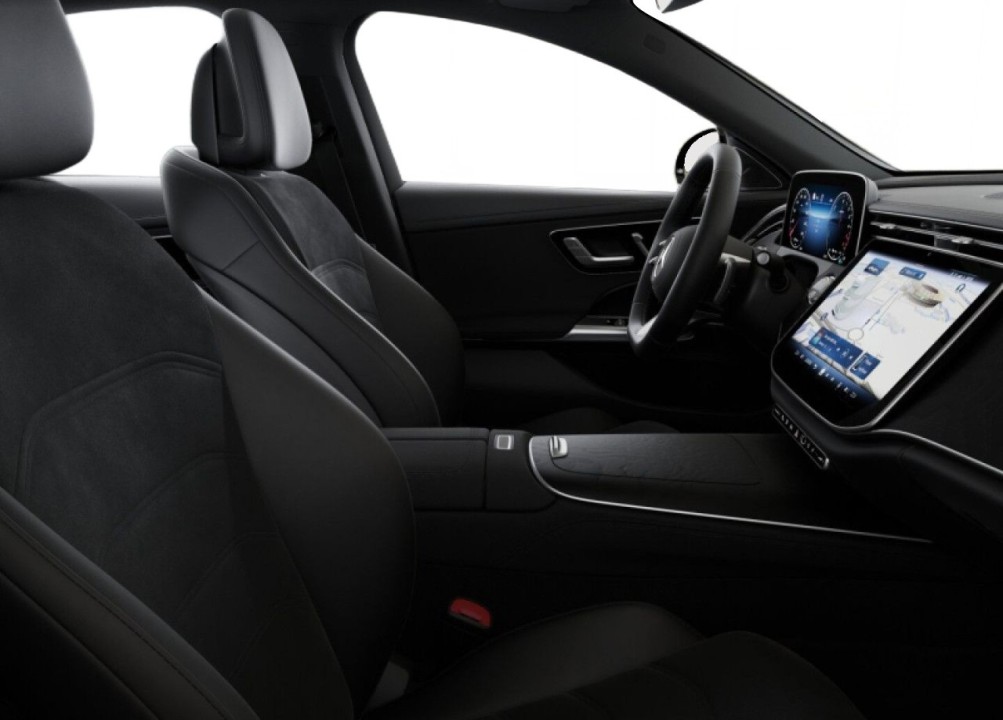 Mercedes-Benz E 300de 4MATIC AMG - foto 16