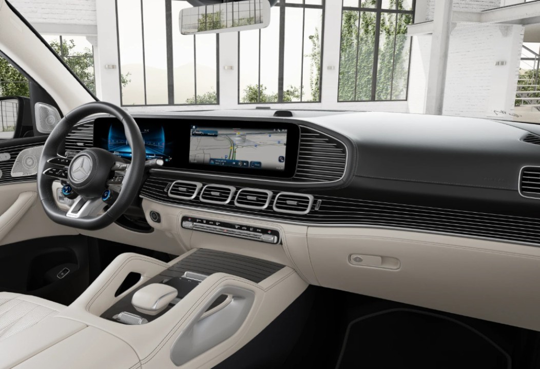 Mercedes-Benz GLS 63 AMG 4MATIC+ - foto 9