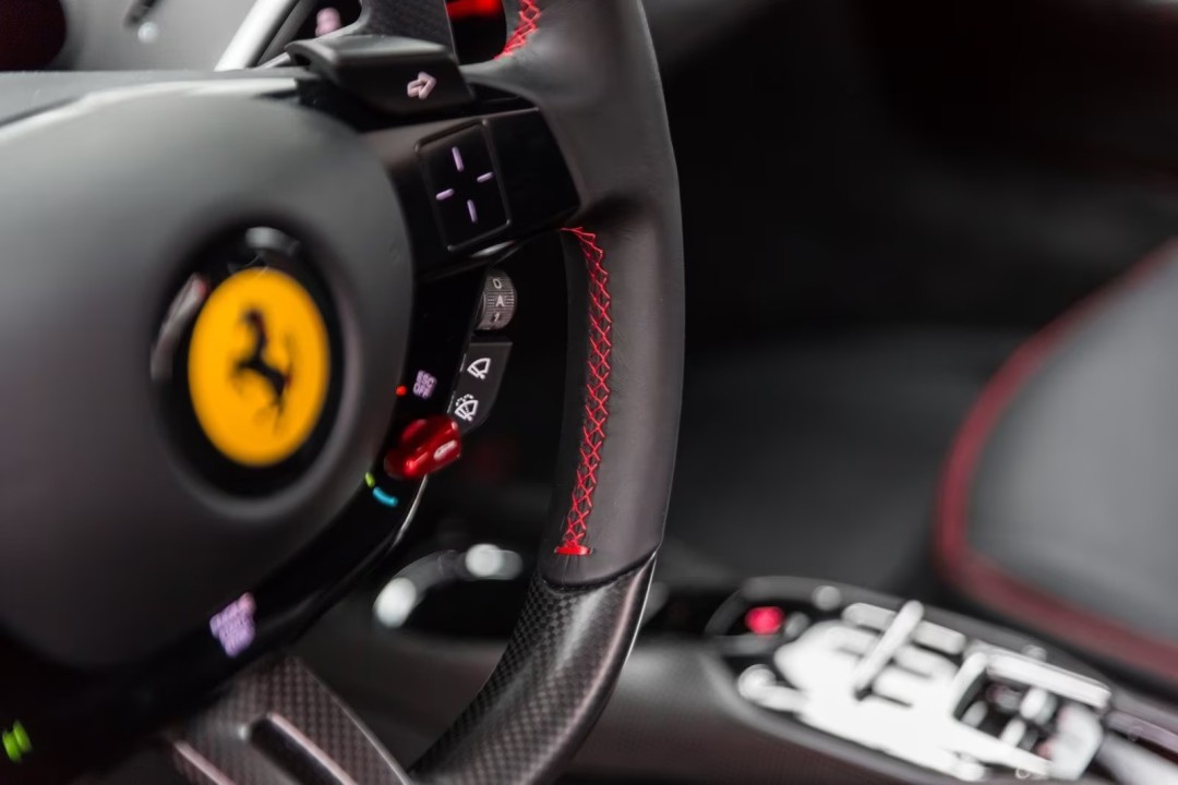 Ferrari 296 GTB - foto 10