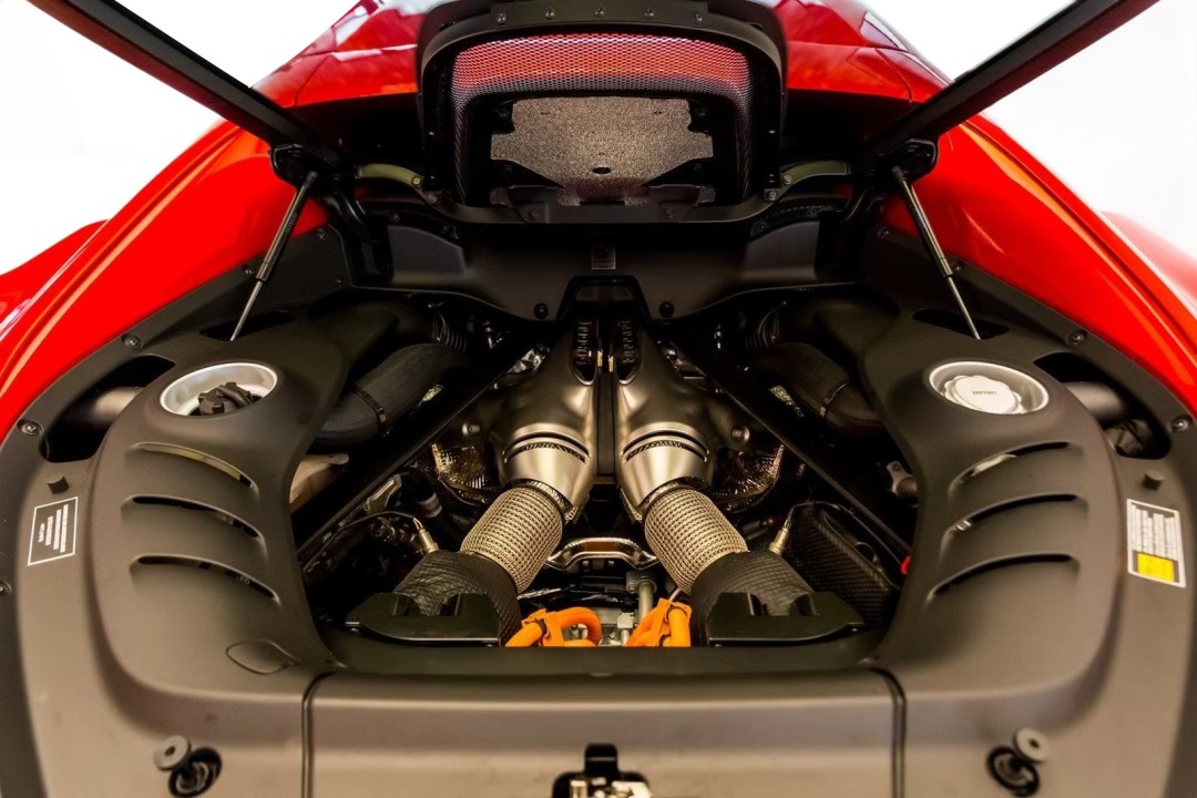 Ferrari 296 GTB - foto 24