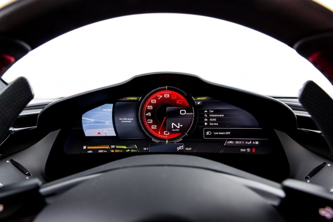 Ferrari 296 GTB - foto 12