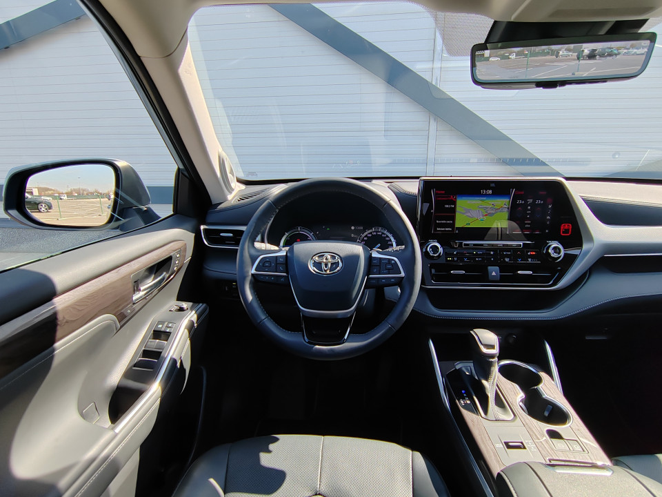 Toyota Highlander Luxury Pearly Hybrid Dynamic Force - foto 21