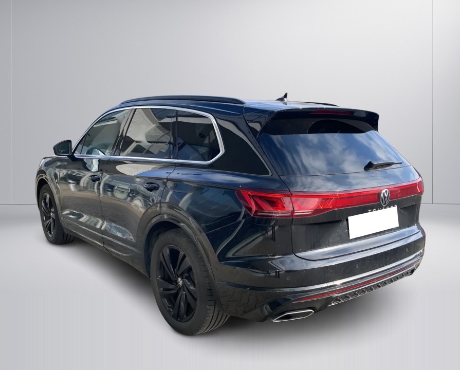 Volkswagen Touareg V6 TDI R-Line (4)