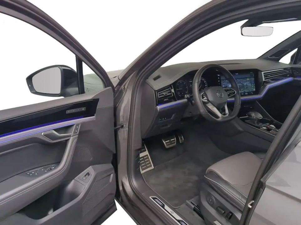 Volkswagen Touareg V6 TDI R-Line - foto 6