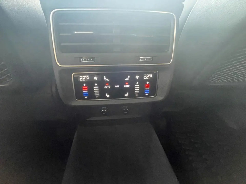 Audi Q8 50TDI quattro tiptronic S-Line - foto 13