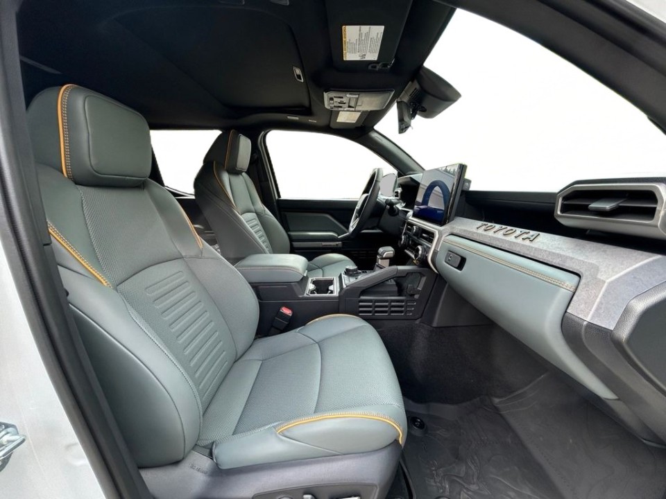 Toyota Tacoma Trailhunter - foto 12