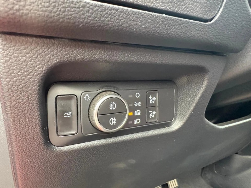 Ford Ranger - foto 14