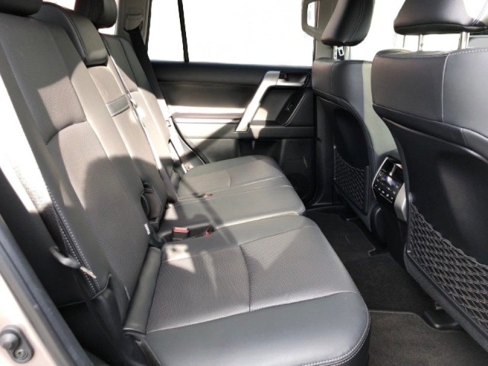 Toyota Land Cruiser - foto 19