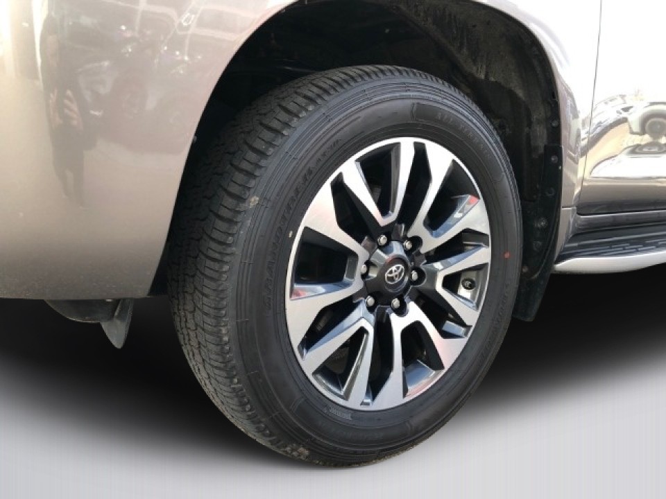 Toyota Land Cruiser - foto 24