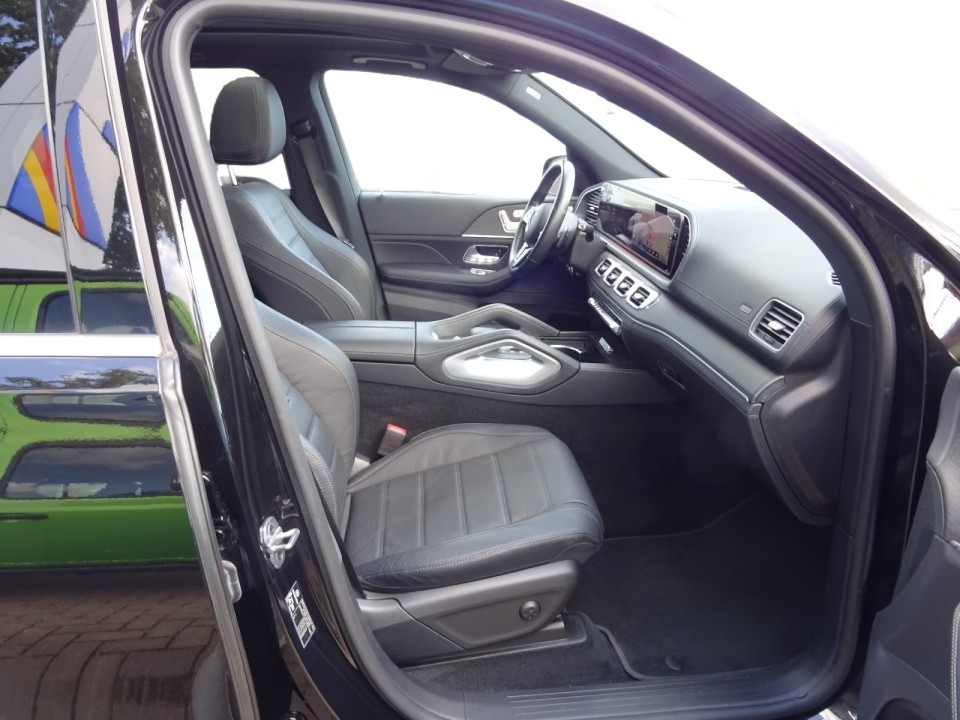 Mercedes-Benz GLE 300d 4MATIC - foto 9