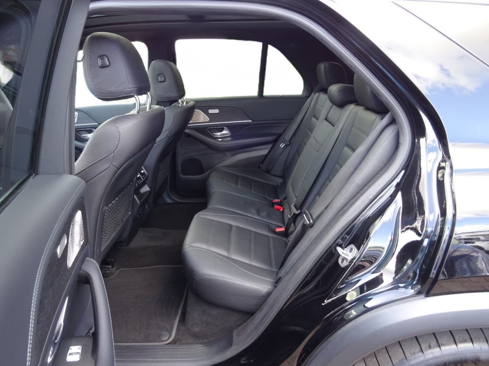 Mercedes-Benz GLE 300d 4MATIC - foto 11
