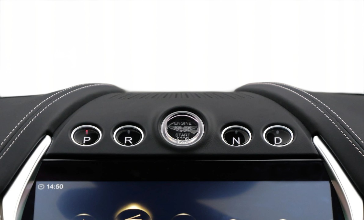 Aston Martin DBX - foto 16