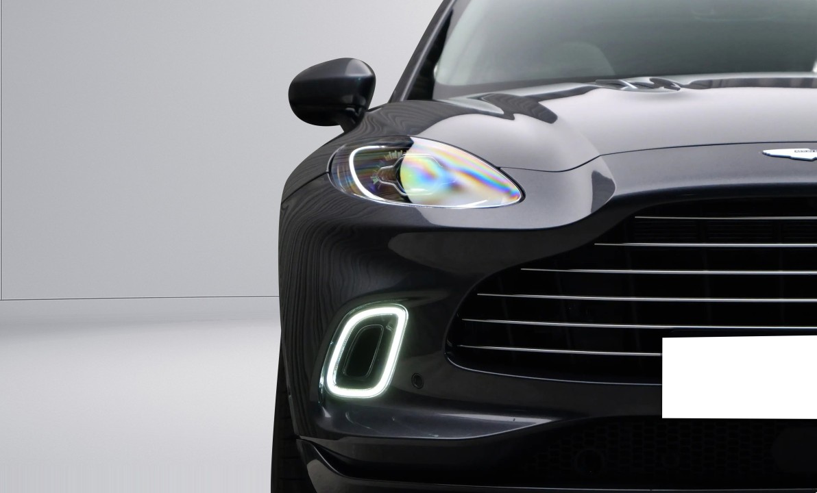 Aston Martin DBX - foto 14