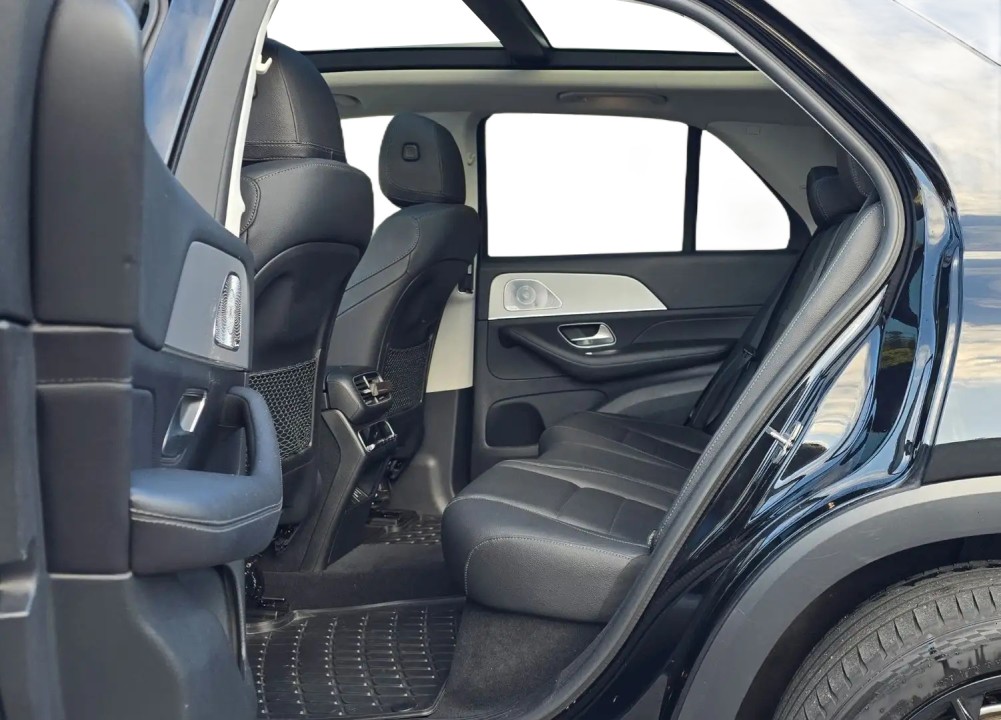 Mercedes-Benz GLE 300d 4MATIC - foto 15