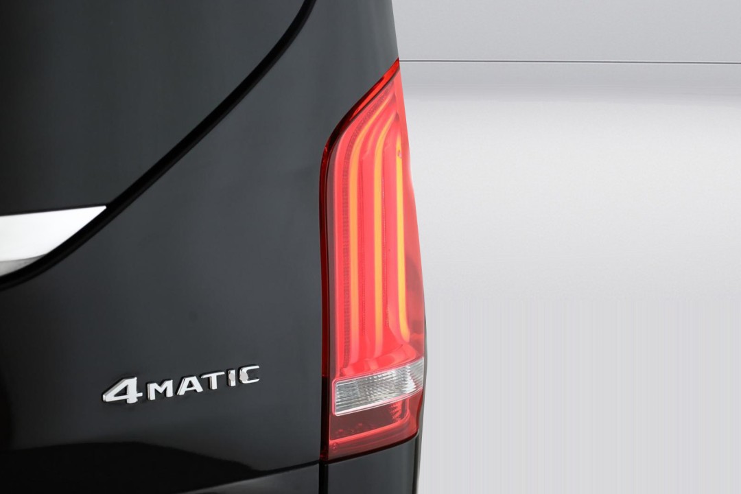 Mercedes-Benz V 300d 4MATIC - foto 24