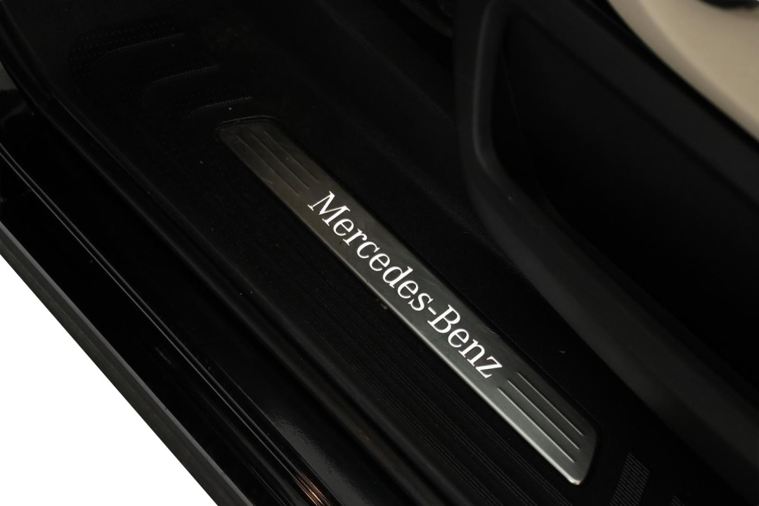 Mercedes-Benz V 300d 4MATIC - foto 21