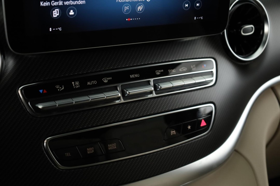 Mercedes-Benz V 300d 4MATIC - foto 18