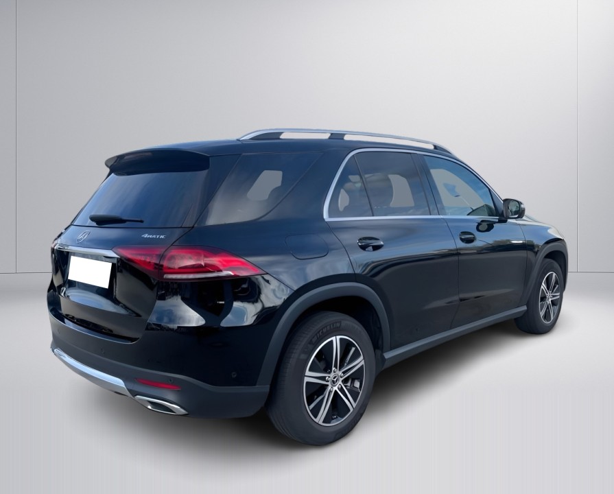 Mercedes-Benz GLE 300d 4MATIC (3)
