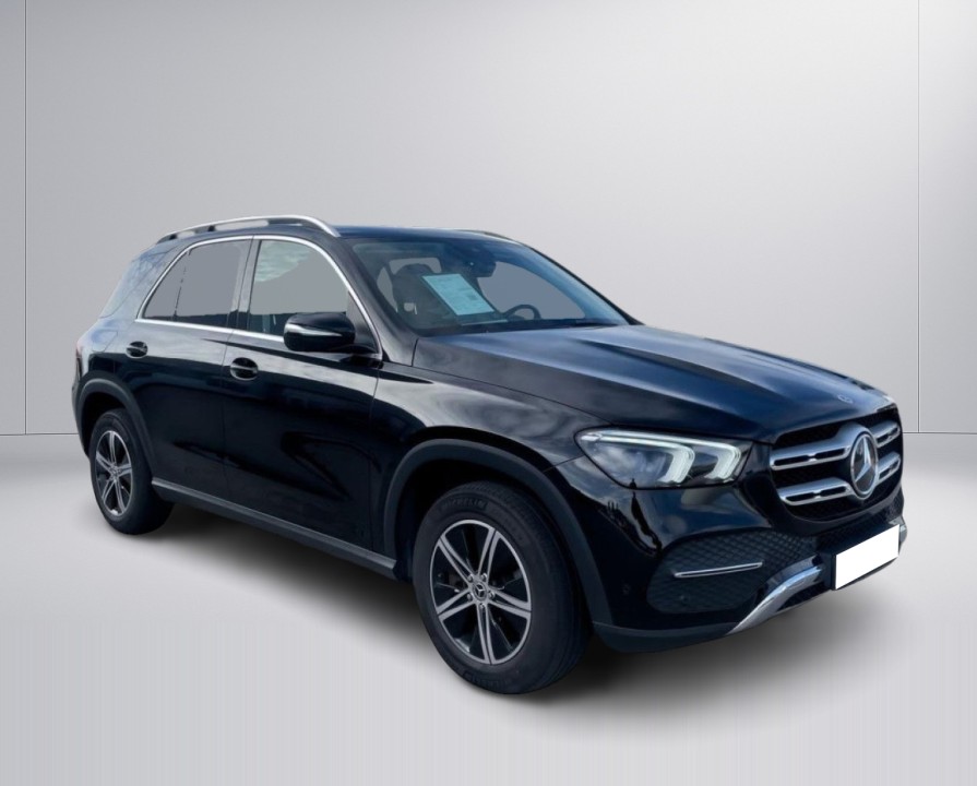 Mercedes-Benz GLE 300d 4MATIC (2)