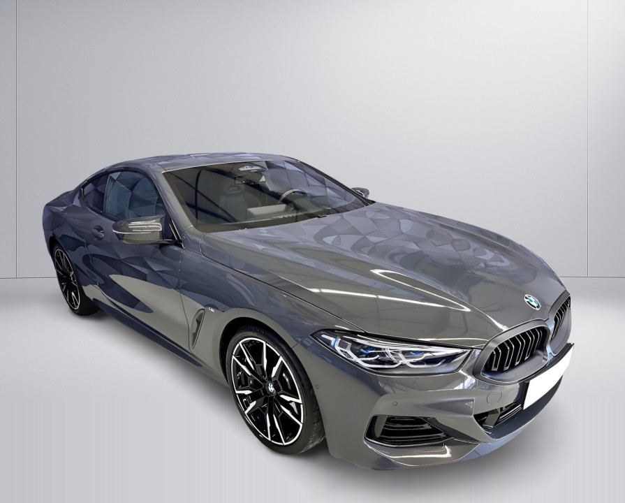 BMW Seria 8 M850i ​​xDrive