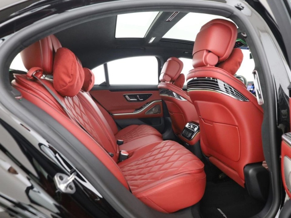 Mercedes-Benz S 580 4MATIC AMG - foto 17