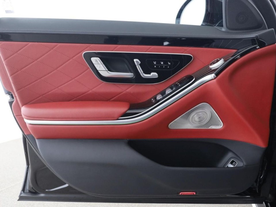 Mercedes-Benz S 580 4MATIC AMG - foto 18