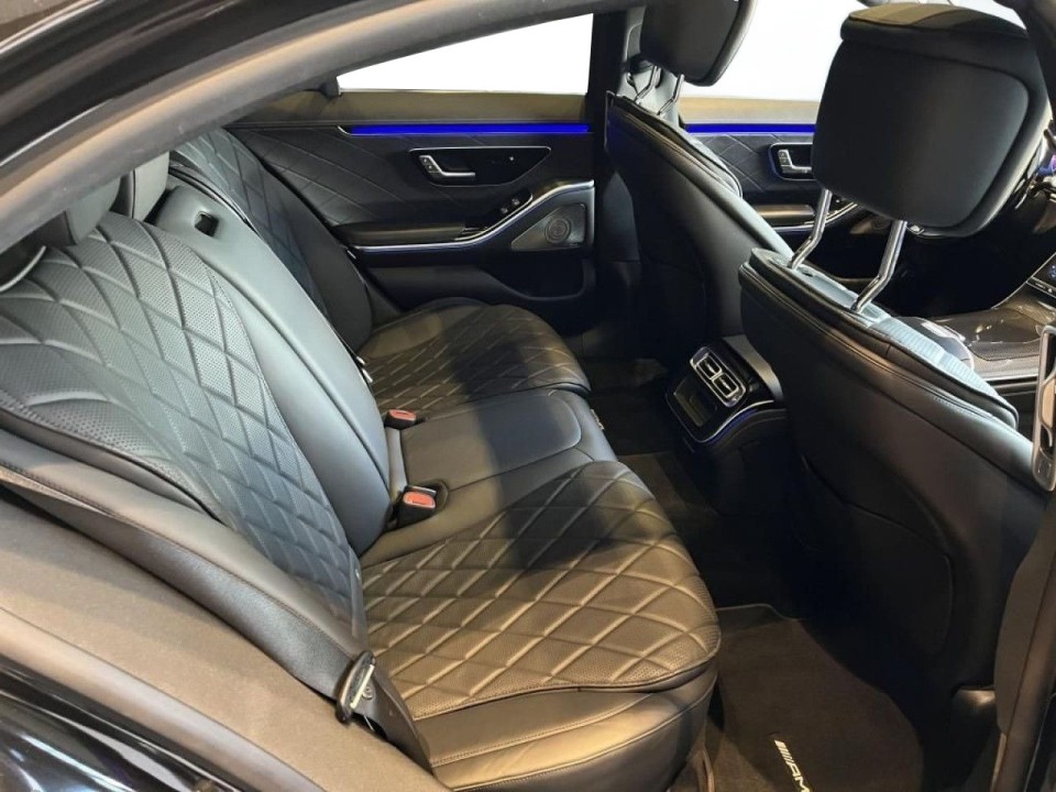 Mercedes-Benz S 350d 4MATIC AMG - foto 20