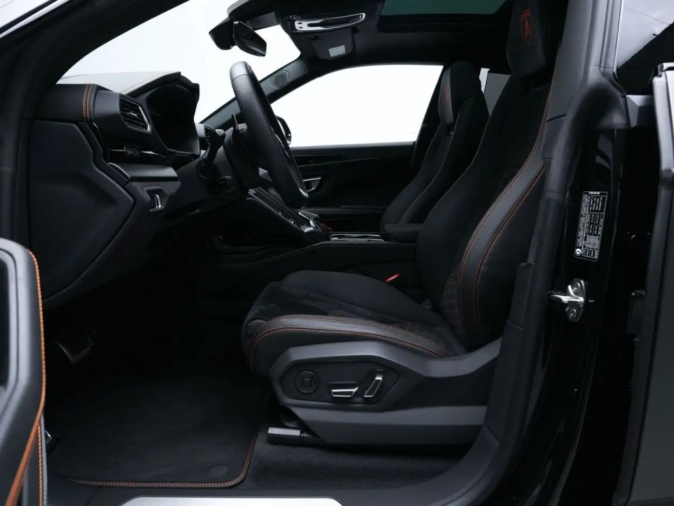 Lamborghini URUS - foto 7