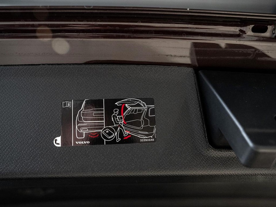 Volvo XC 90 T8 Recharge AWD Plus Dark - foto 18