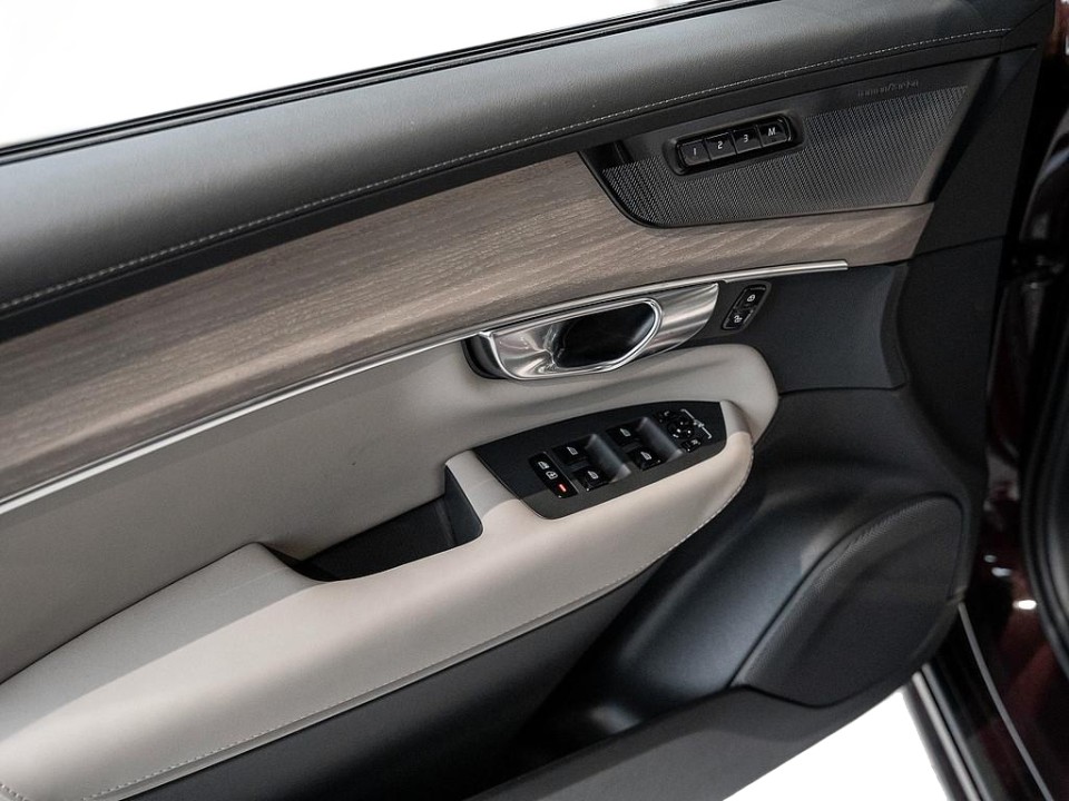 Volvo XC 90 T8 Recharge AWD Plus Dark - foto 22