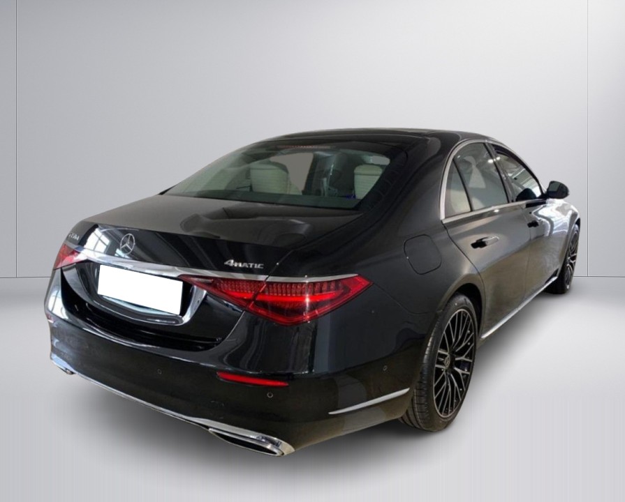 Mercedes-Benz S 350d 4MATIC (2)