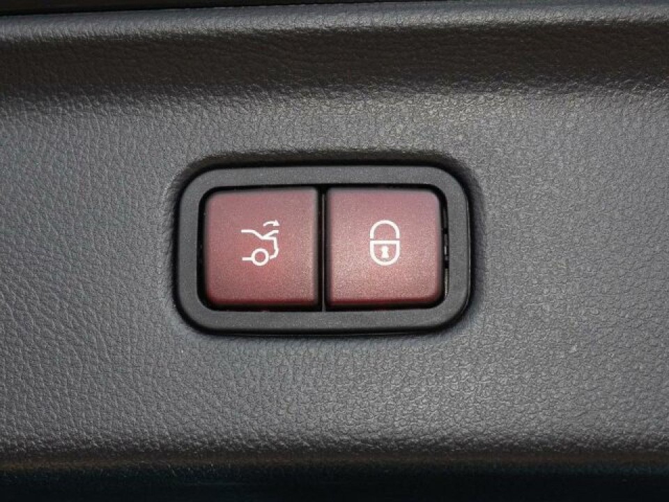 Mercedes-Benz S 580e 4MATIC AMG - foto 12