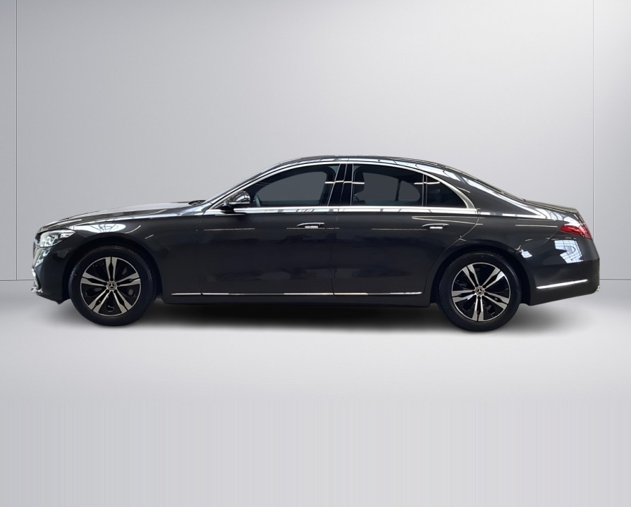 Mercedes-Benz S 450 4MATIC AMG (4)